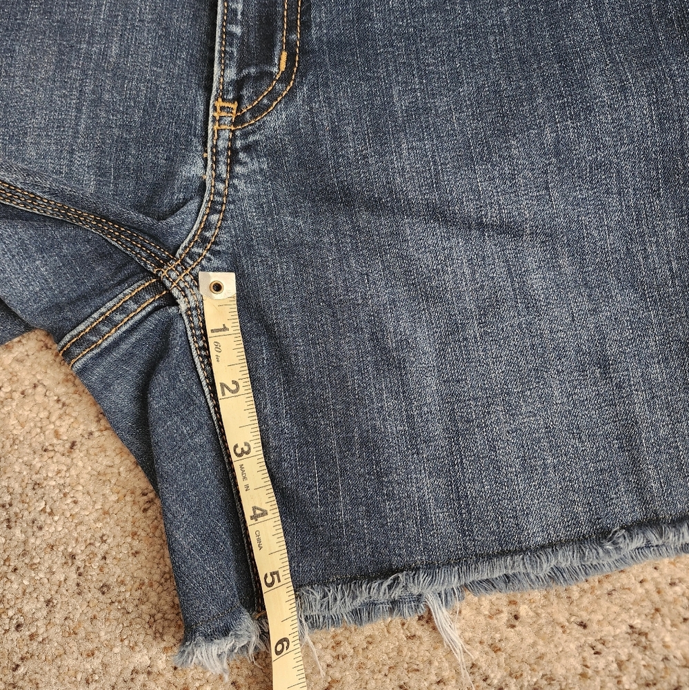 Carhartt Jean Shorts - Picture 8 of 8
